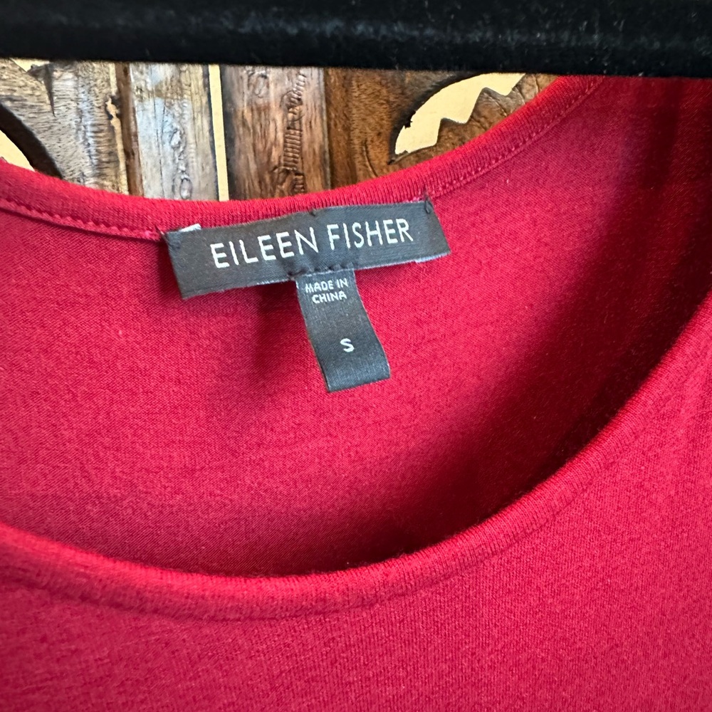 Eileen Fisher Sleeveless Maxi Dress in Berry Red size s but easily fit up to a L - Picture 2 of 4